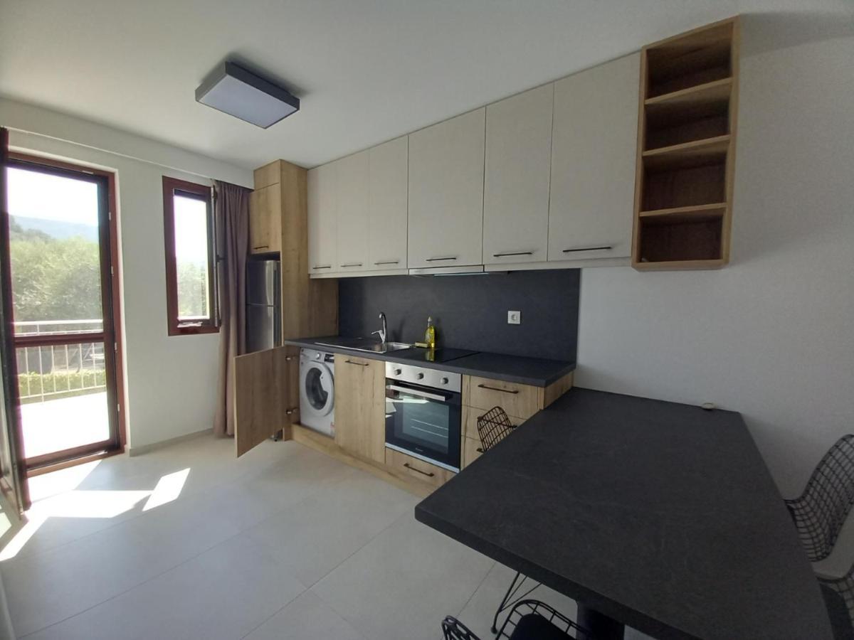 Zefiros Luxury Apartments Sivota  Exterior photo
