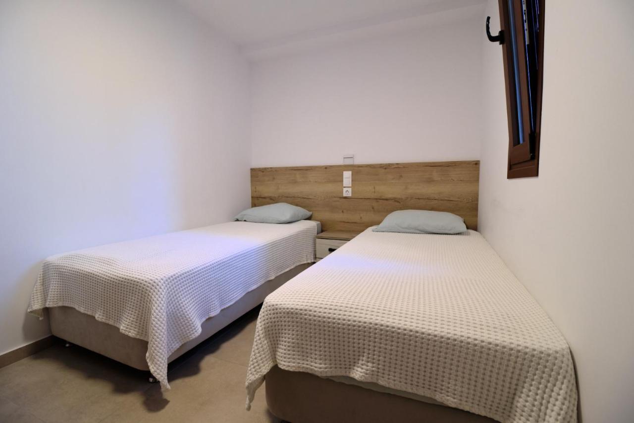 Zefiros Luxury Apartments Sivota  Exterior photo